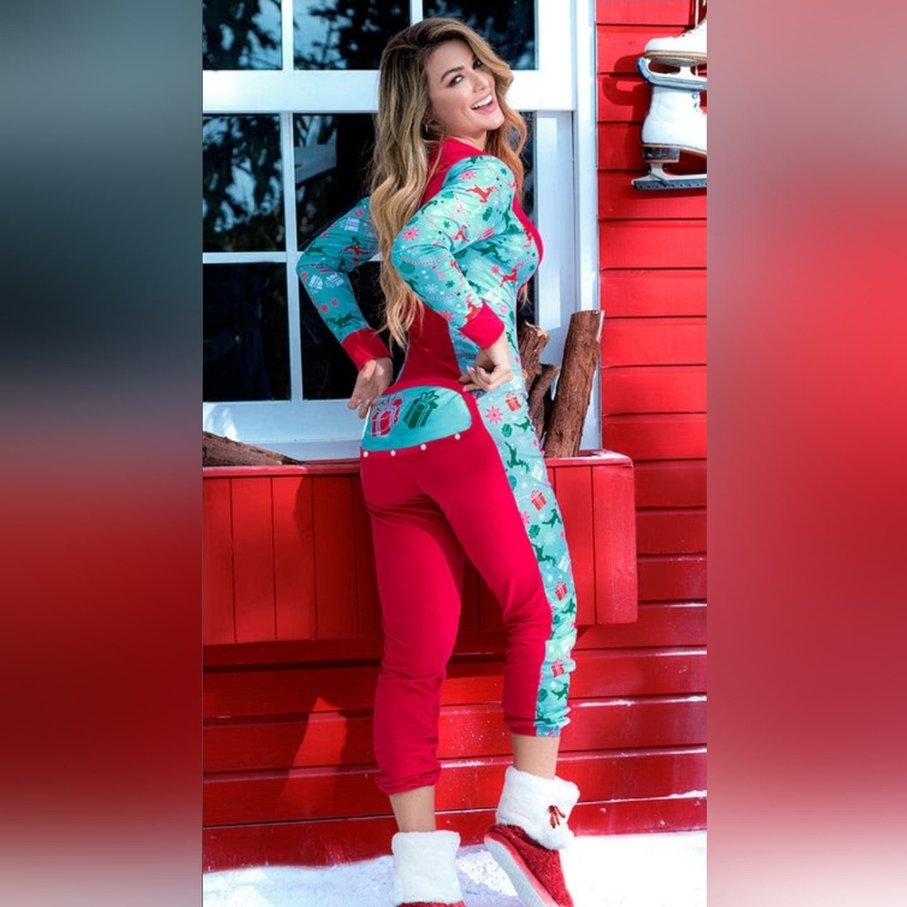 Yandy Holiday Dreams Snap Back Onesie